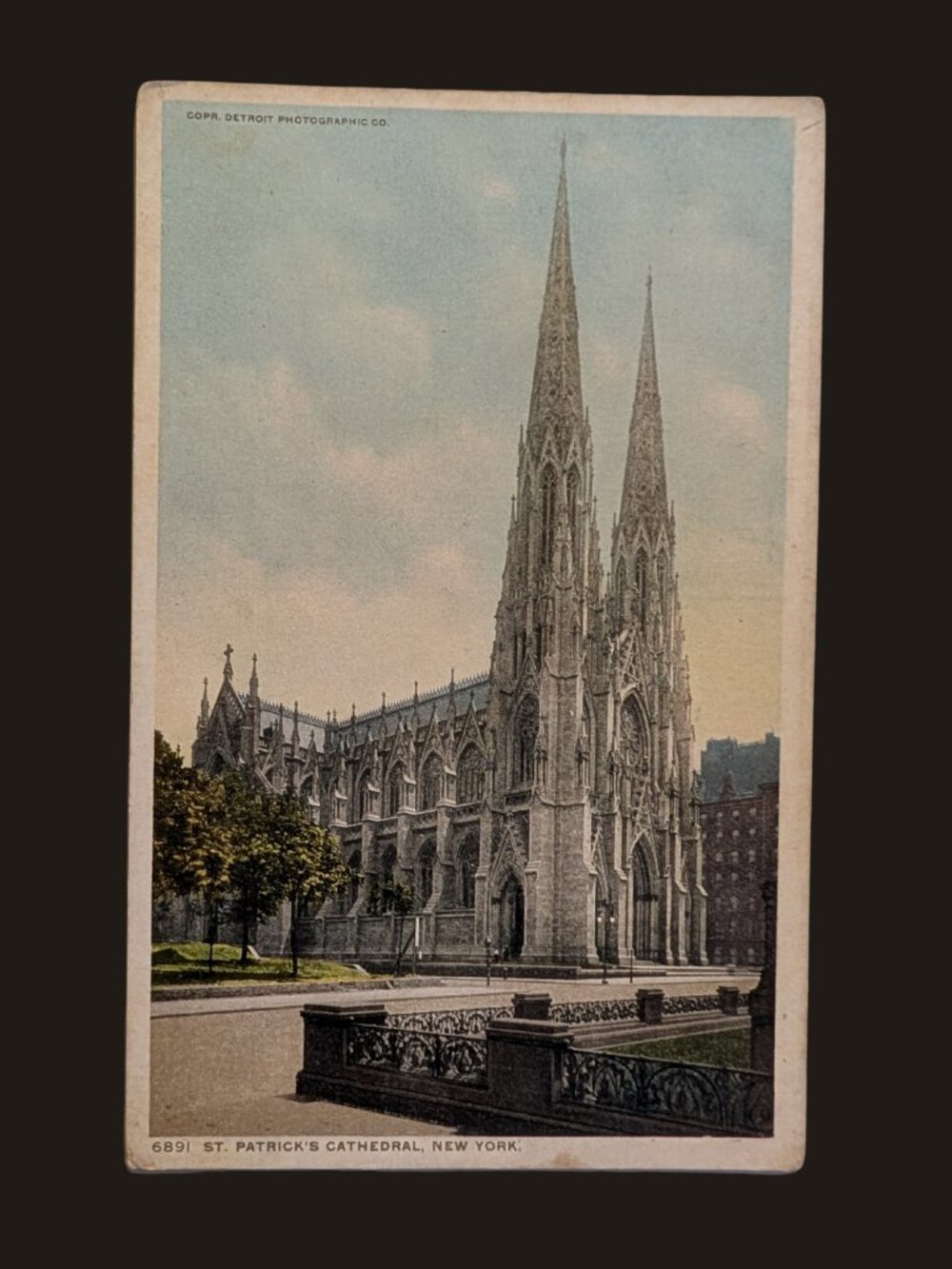 POSTCARD SALE 10/$20 Blank St. Patrick's Cathedral New York City Postcard